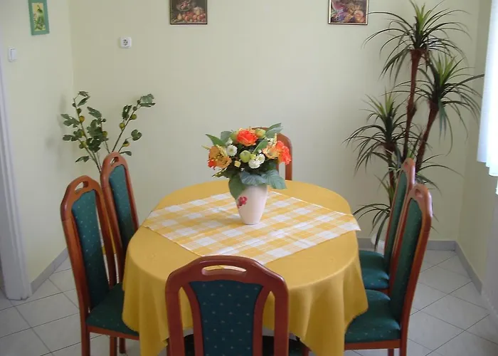 בית הארחה Zsuzsi Vendeghaz