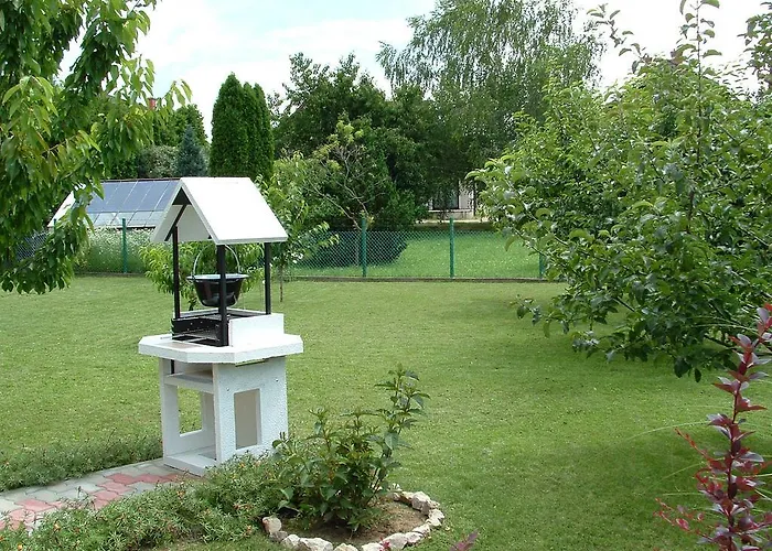 Zsuzsi Vendeghaz בית הארחה